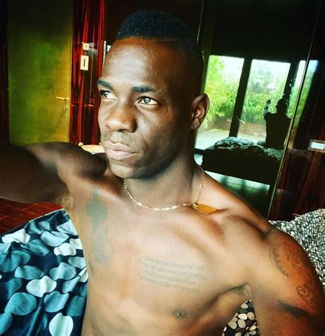 Mario Balotelli Chi è La Nuova Fidanzata Francesca Fuori Dallo Spettacolo