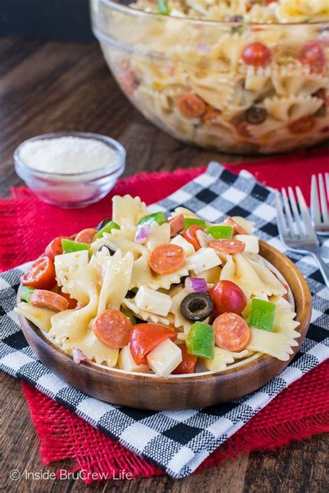 Pizza Pasta Salad Your Favorite Pizza Toppings Turn This Pasta Salad