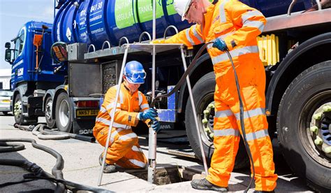 Take out the pump from the fuel tank and start cleaning inside with a brush. Underground Fuel Tank Cleaning | LCM Environmental