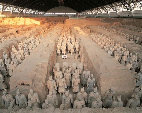 Why Archaeologists Are Scared To Open Tomb Of Chinese Emperor