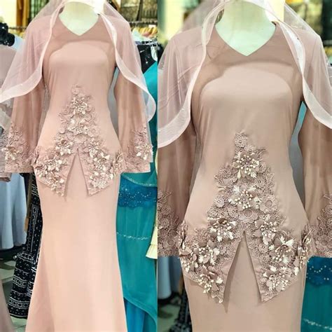 Assalamualaikum wbt.saya menyediakan perkhidmatan menjahit manik ,labuci di baju n veil pengantin.saya menerima tempahan byhand dn juga by post pd yg tinggal luar fm my area iaitu. Baju Pengantin Nikah Tunang: KEBAYA YAYA & SET SEDONDON