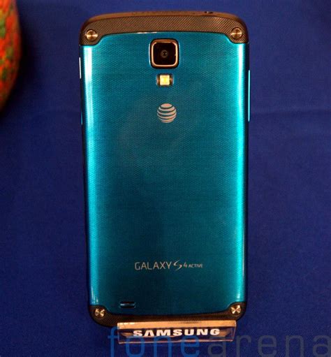 Hands On With The Galaxy S4 Active