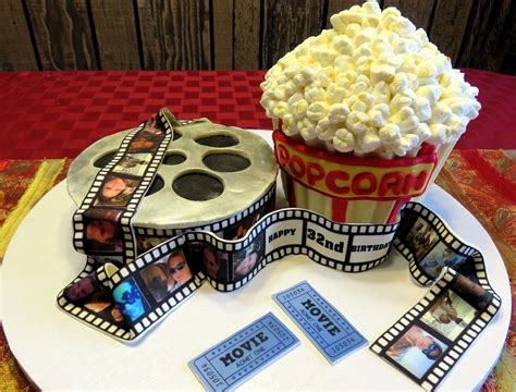 Jennifer aniston, mamie gummer, adriana barraza vb. Popcorn And A Movies Cake - CakeCentral.com