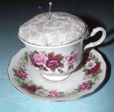 Carmans Corner Tea Cup Pincushion