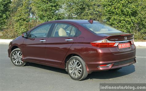 The 2017 honda city will come with several modifications, according to the various reports. 2017 Honda City ZX (facelift) features, specification review