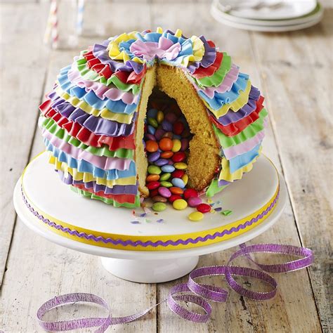 17 Coolest Kids Birthday Cakes
