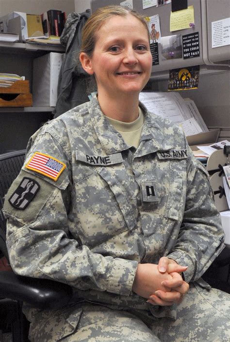 Ermc Officer Named Army Social Worker Of The Year Article The