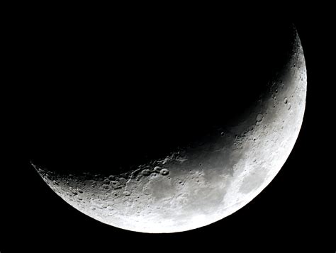 Waxing Crescent Moon Digital Ap Photo Gallery Cloudy Nights