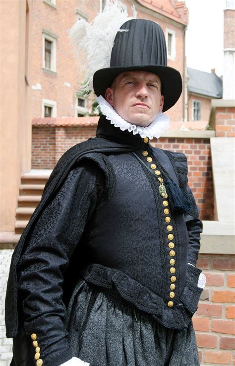 Late 16th Century Double Click On Image To Enlarge Century Clothing English Clothes 17th