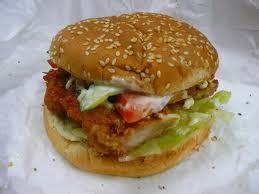 Burger ayam goreng sangat mudah membuat nya simpel cocok buat lauk atau makan malam #resep nya ayam giling 1kg. RESEP BURGER AYAM SAUS SAYURAN ENAK | Resep Masakan Indonesia Sederhana