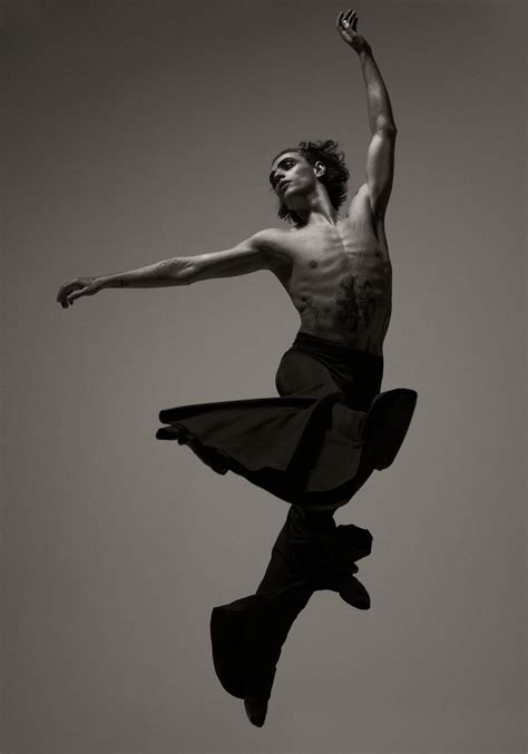 Сергій володимирович полунін, serhiy volodymyrovych polunin; Sergei Polunin | Dance photography, Ballet boys, Ballet poses