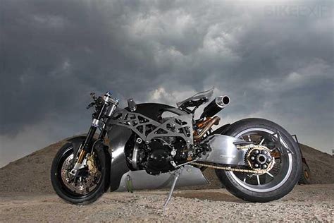Color changing and yet classic? SCM 1.0 Ducati Monster custom | Bike EXIF