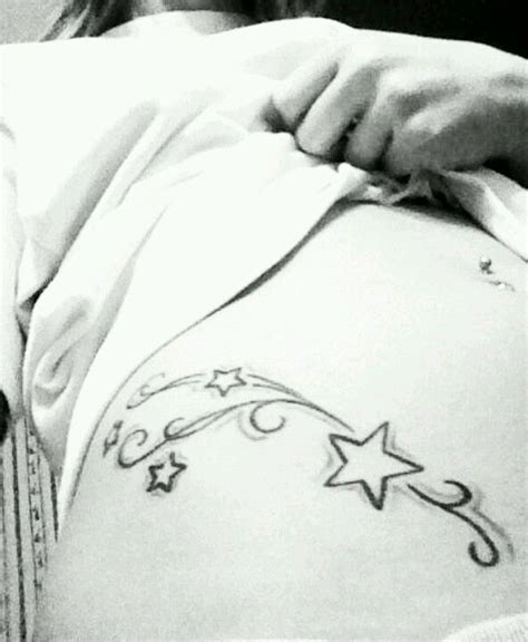 Star Tattoo On Lower Hip Bone Star Tattoos Tattoos Body Art Tattoos