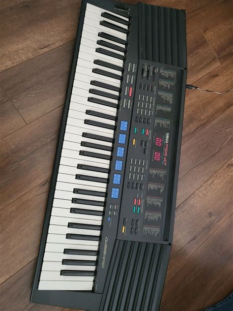 Piano keyboard Yamaha PSR-47 | eBay