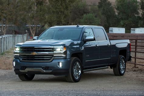 2018 Chevrolet Silverado 1500 Trims And Specs Carbuzz