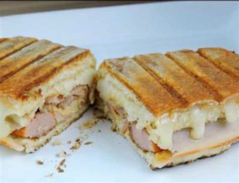 Maybe you would like to learn more about one of these? Cachorro prensado especial - Petiscos.com - Receitas ...