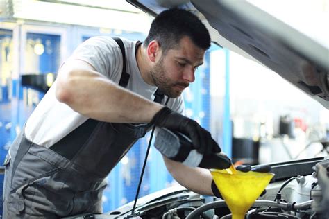 Oil Changes How Often What It Costs And Where To Go Carfax