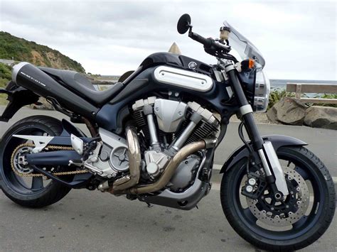 This is a huge torque machine that can. GLYNN WORLD Part Deux: Yamaha MT-01 Review