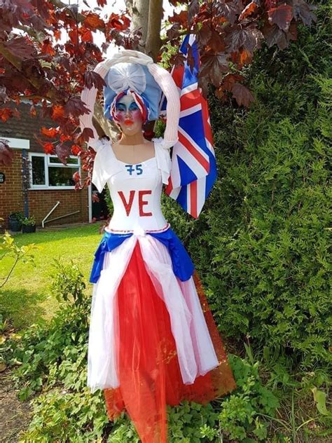 High Halstow Scarecrow Festival Home