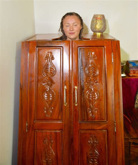 Indeed, even in a steaming shower, the child can lose body heat rapidly. Herbal Steam Bath-Sarvanga Swedana Ayurvedic Therapy For ...