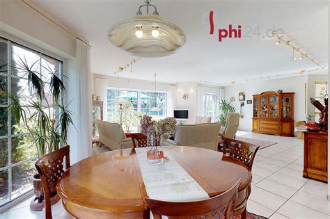 Wir bieten ein großes einfamilienhaus aus familienbesitz mit. PHI AACHEN - Villentraum mit Einliegerwohnung auf 1.379 m² ...