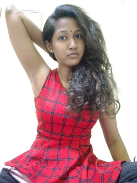 South Indian Babe Nude Pics Sexy Indian Photos Fapdesi