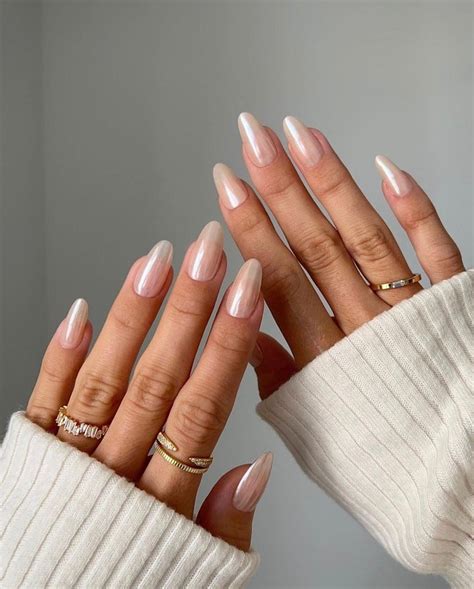 10 Fall 2022 Nail Art Trends That Serve Major Inspo