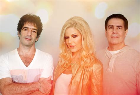 Com 21 anos de estrada, o kid abelha gravou doze álbuns de estúdio e três ao vivo. Notas Musicais: Kid Abelha anuncia (oficialmente) o fim da ...