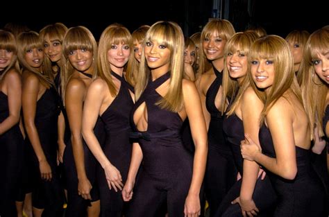 It is very elegant and wendy looks beautiful in it. Beyoncé was surrounded by look-alikes at a December 2003 ...