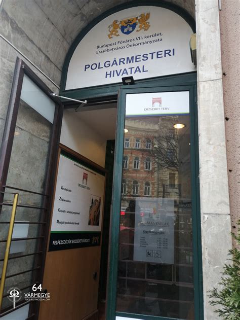Az állat szőrére azt írták: Videóval: A HVIM egy döglött patkánnyal ajándékozta meg ...