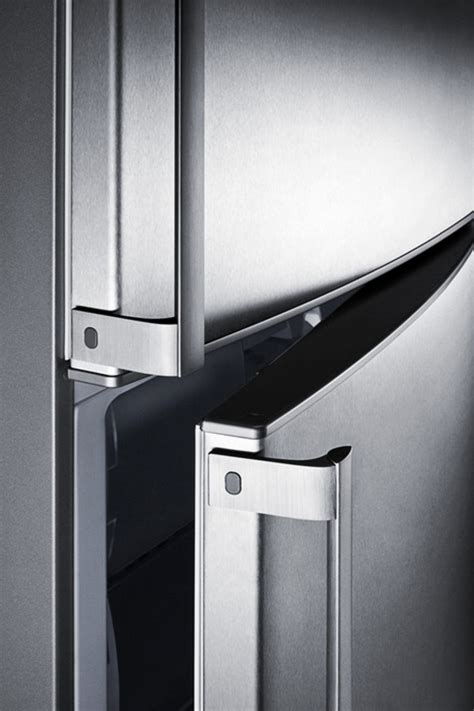 770 garrison avenue bronx, new york 10474 www.summiappliance.com. FFBF245SS | Summit® Appliance