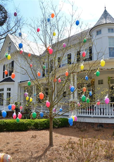 Easter porch decor by turtle creek lane #2. Awesome Easter Outdoor Decorations You Must See