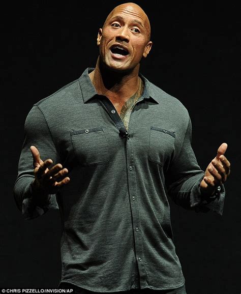 Dwayne Johnson Shows Off Physique In Hercules Trailer Daily Mail Online