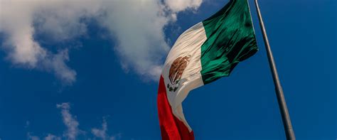 Manuel belgrano, quien falleció en buenos aires, un 20 de junio de 1820. 24 de febrero: Día de la Bandera Mexicana | Blog Inova