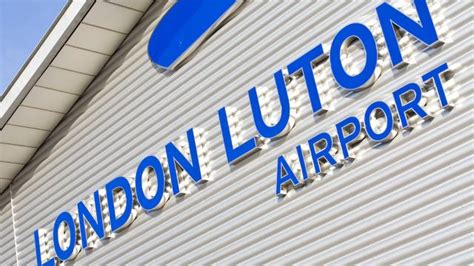London Luton Airport Aéroport