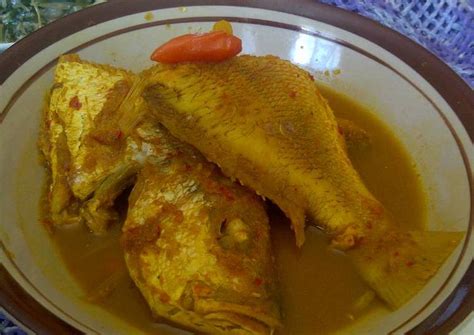 Cabe rawit lengkuas kunyit terasi asem penyedap : Resep Lempah kuning ikan oleh Dae Ra - Cookpad