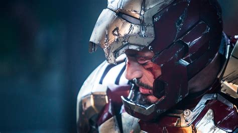 Robert Downey Jr torna sugli schermi linterprete di Iron Man sarà