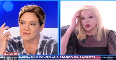 L'attrice ha ricevuto la prima dose del vaccino covid a 87 anni. Asia Argento a Live, Sandra Milo la fa infuriare: "Anch'io ...