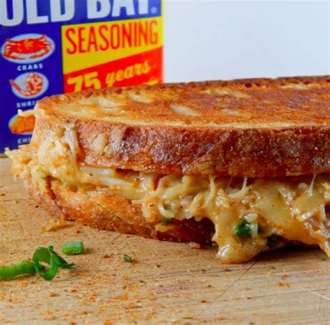 Recipe Cheesy Crab Melt