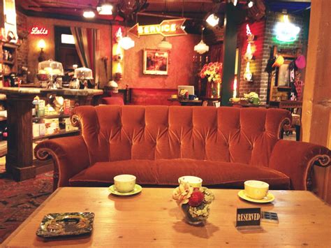 25 things you didn't know about the sets on friends. Confessions: tuesdAys Are bAck!