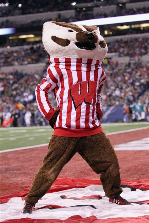 Clark the Cub & His No Pants. Pants-Gate has Been Born ... While they may not be the most glamorous vote for who you think are the top nfl players from wisconsin and add any of your favorites missing.
