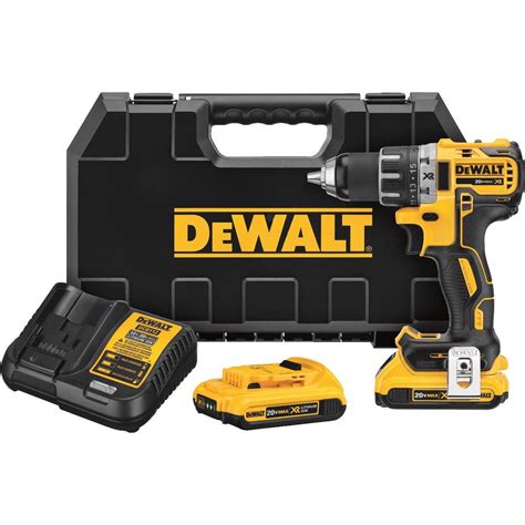 We take a look at how a four year old b + d compares to a new basic dewalt. Dewalt/Black & Decker DCD791D2 20V Max Lithium Ion Compact K