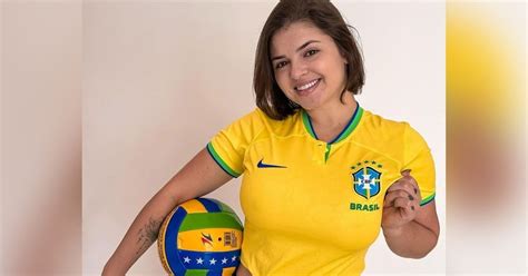 Kerolay Chaves la modelo brasileña que culpa al Mundial de crisis monetaria en OnlyFans