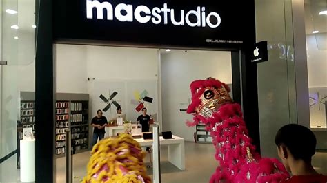 The group is one of the largest. Lion Dancers Visit a Macstudio at Plaza Low Yat (Kuala ...