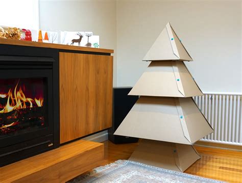 How To Make A Cardboard Christmas Tree Makedo Cardboard Construction