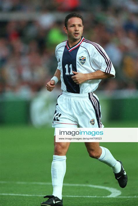 Milan are now 11 points behind roma, who occupy the third and final champions league qualification place. Sportfoto sinisa mihajlovic yugoslavia lazio 01 septemb