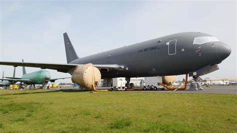 Us Air Force Taking Deliveries Of Boeing Co Tankers Again Wichita