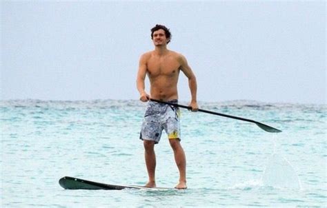 Orlando bloom's nsfw paddleboarding pictures sent twitter into a tizzy, check out the response. Orlando Bloom went paddleboarding shirtless during a ...