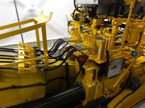 The levers control the hydraulic system in a forklift. Training Hydraulic System - Maintenance & Troubleshooting