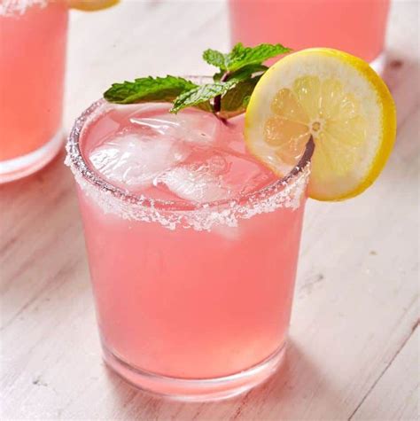 These Pink Lemonade Margaritas Will Get Your Whole Crew Tipsy This